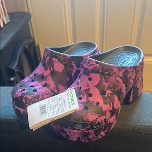 Crocs Women's Pink and Black Clogs